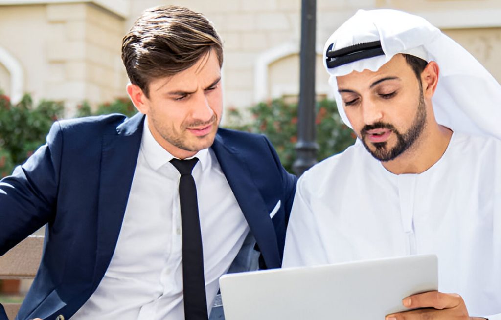 چگونه در عمان شغل پیدا کنیم؟