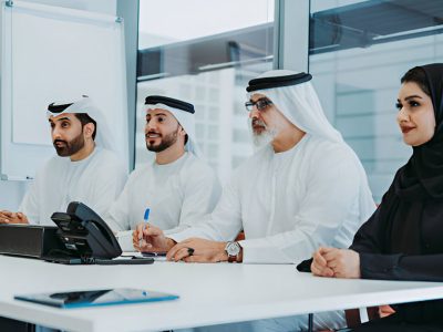 مقایسه شرایط کار در عمان با سایر کشورهای حاشیه خلیج فارس