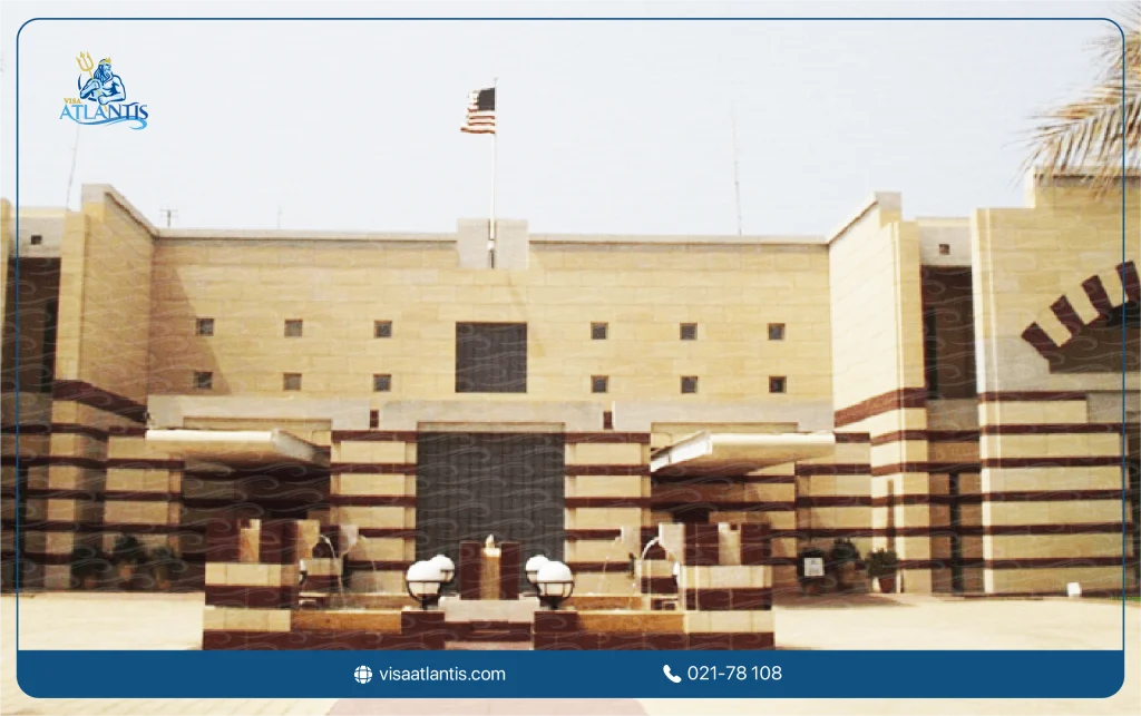 تجربه سفارت آمریکا در عمان